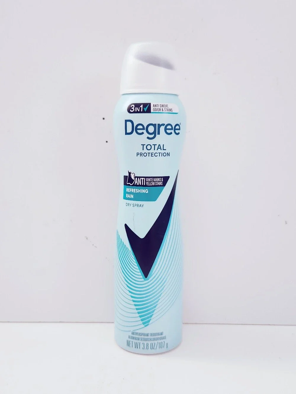 ⭐4/$15 Degree Ultraclear 72-Hour Black + White Deodorant Refreshing Rain